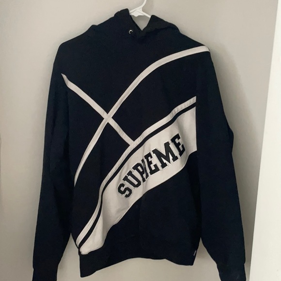 SUPREME DIAGONAL HOODIE - Picture 4 of 5